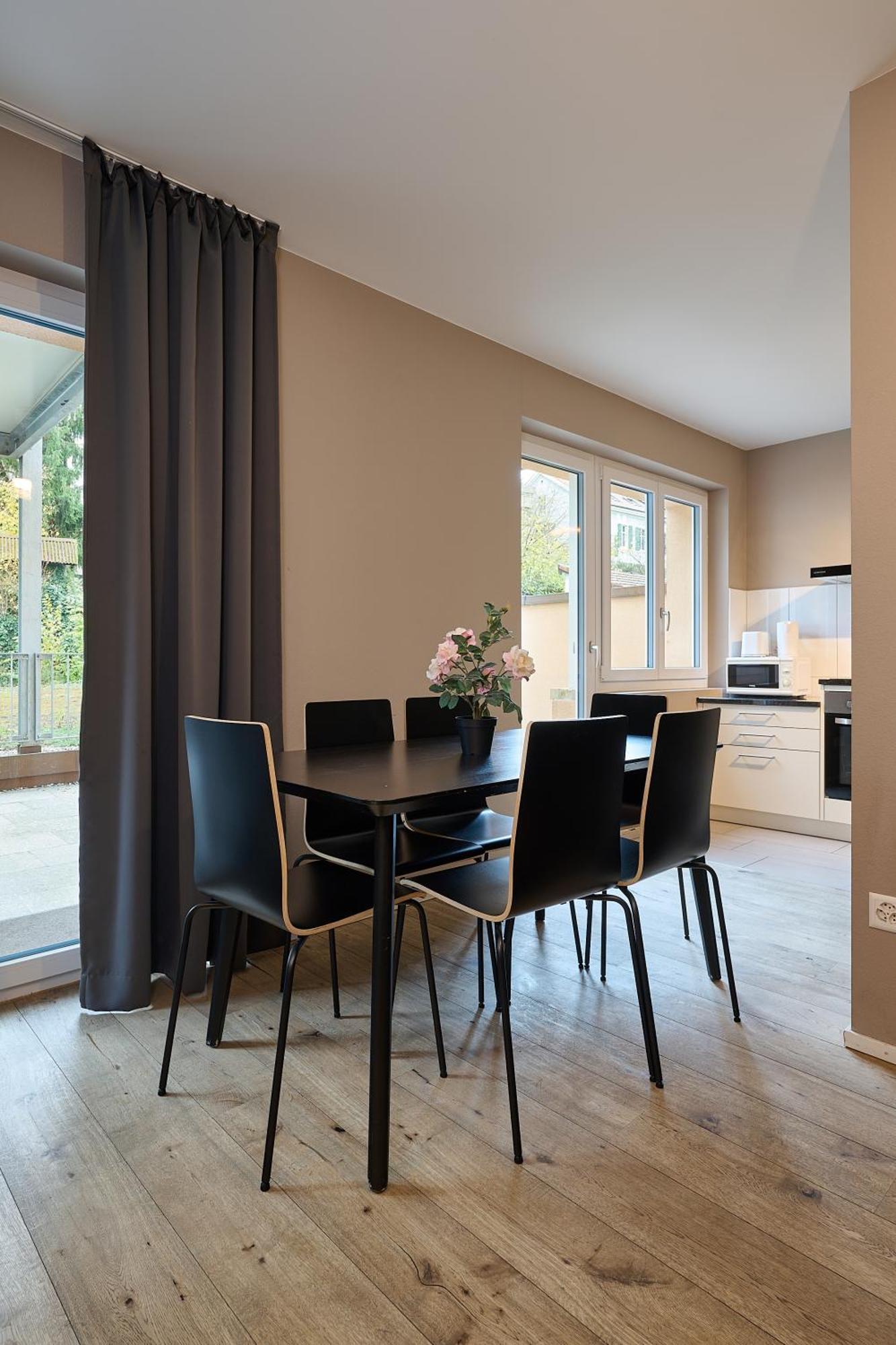 Good Night Apartments Binningen Экстерьер фото